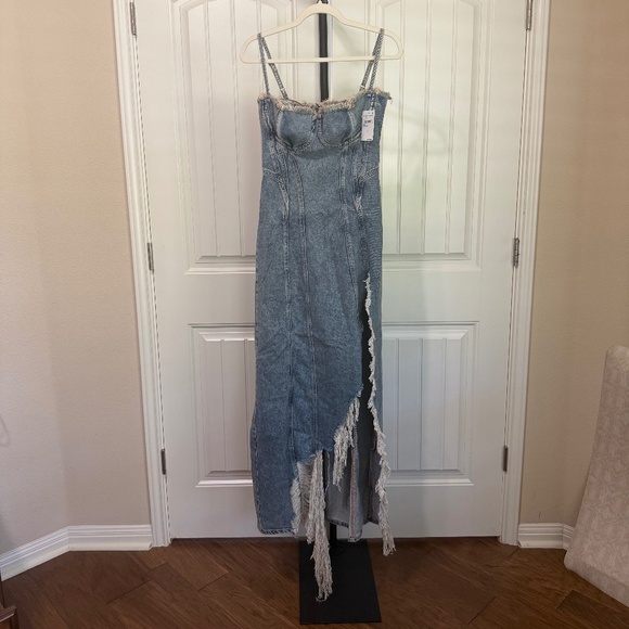 Good American Blue Denim Maxi Dress - Picture 2 of 5